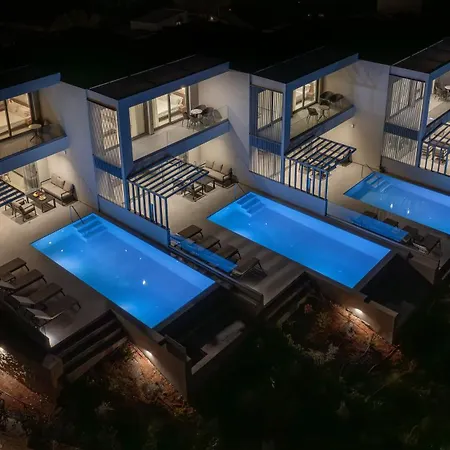Punto De Vista Luxury * Korakiaí