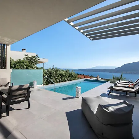Punto De Vista Luxury * Korakiaí