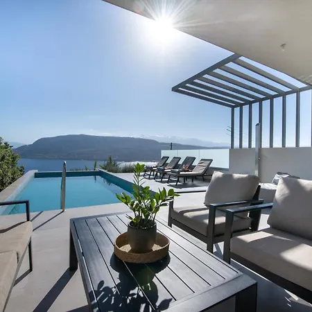 Punto De Vista Luxury * Korakiaí